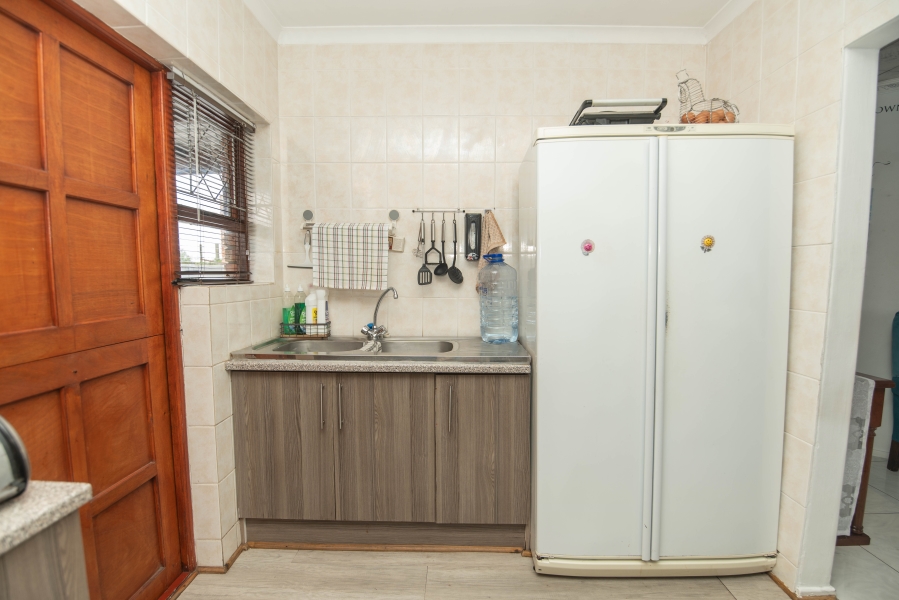 4 Bedroom Property for Sale in Humewood Extension Eastern Cape